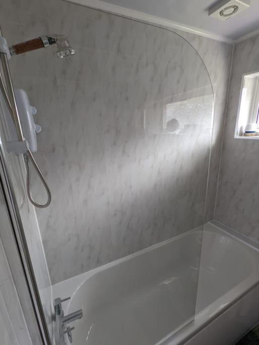 The Kilsyth,Detached Bungalow وارينغتون المظهر الخارجي الصورة